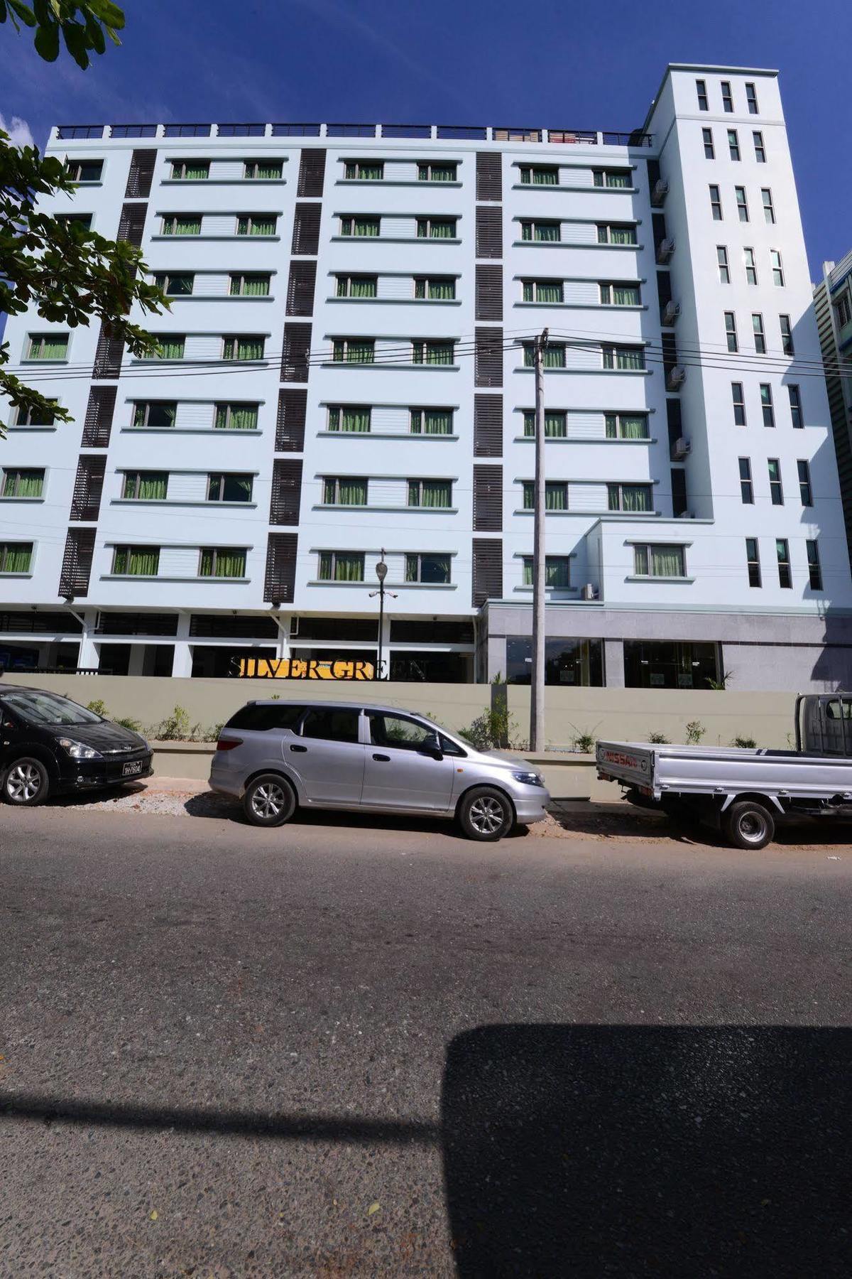 Silver Green Hotel Янгон Экстерьер фото