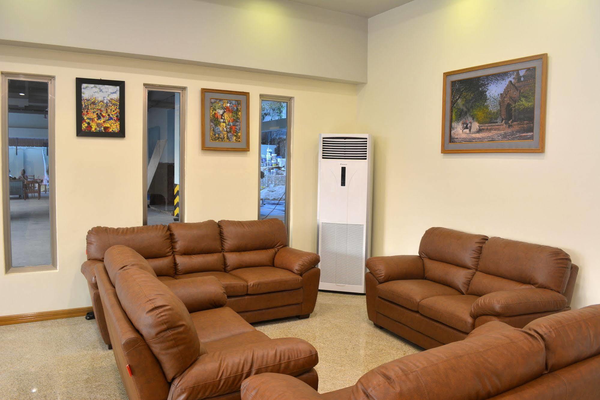 Silver Green Hotel Янгон Экстерьер фото